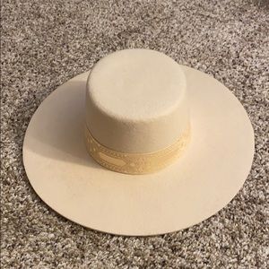 Lack of Color Sierra boater gold